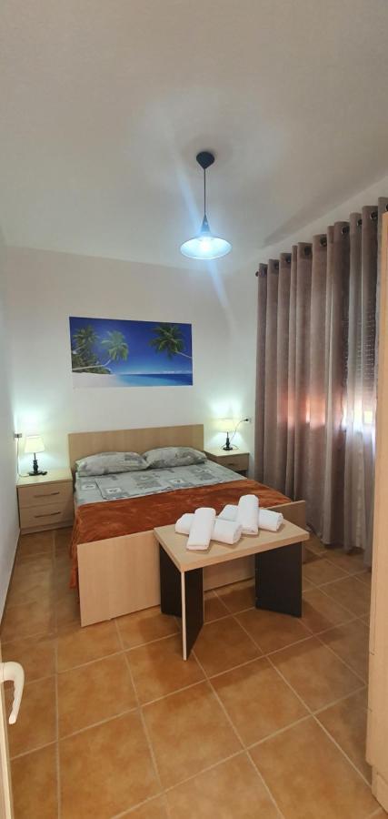 Vila Jone Golem  Buitenkant foto